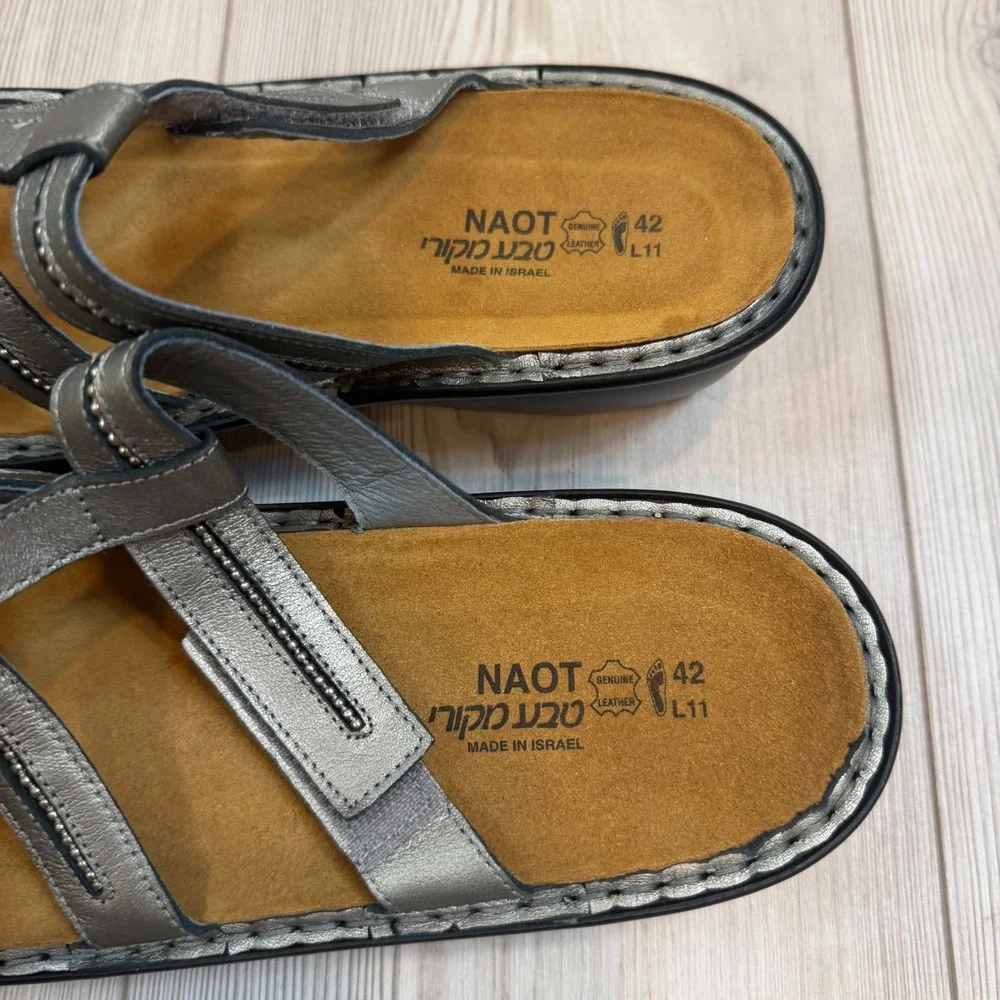 Naot‎ Brasilia Sterling Leather Sandals Silver Metallic Slides Womens 42 L11 NEW